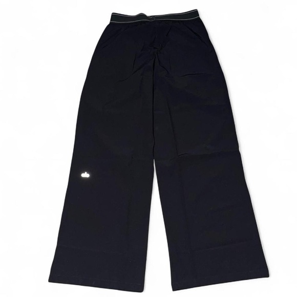 ALO Yoga Black Wide-Leg Trousers - Picture 3 of 6